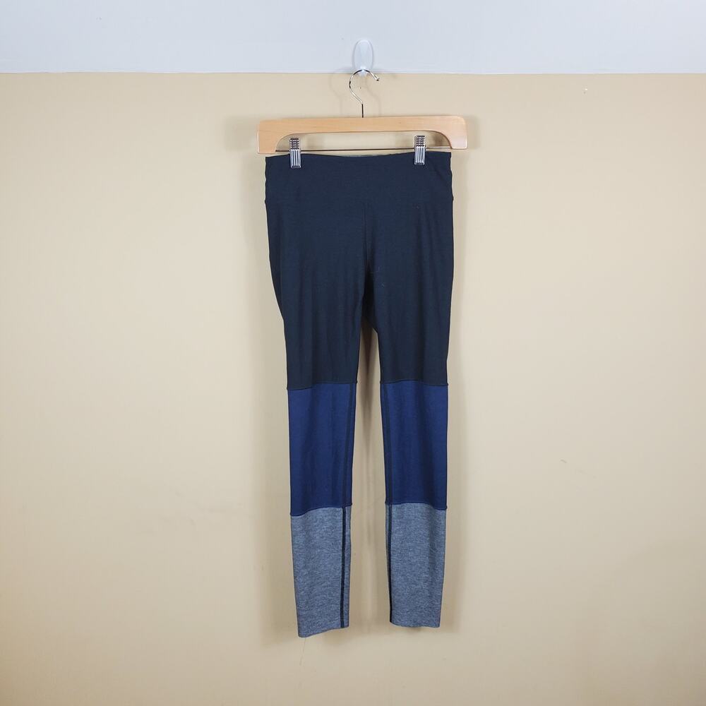 Outdoor Voices Gray/Blue Colorblock Mid-rise Cropped Leggings Size S